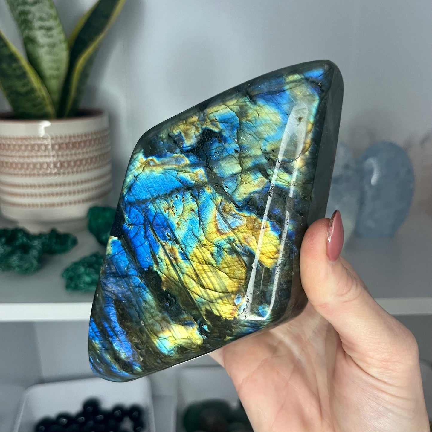 Labradorite Free Form