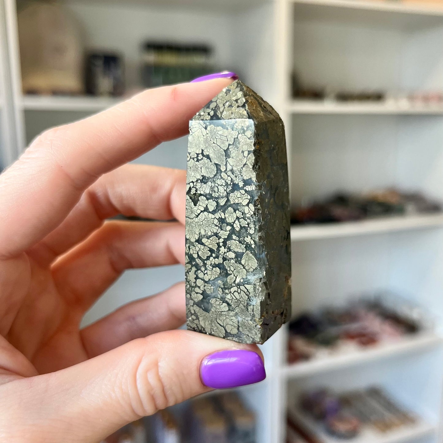 Pyrite Flower Agate Four-Sided Tower