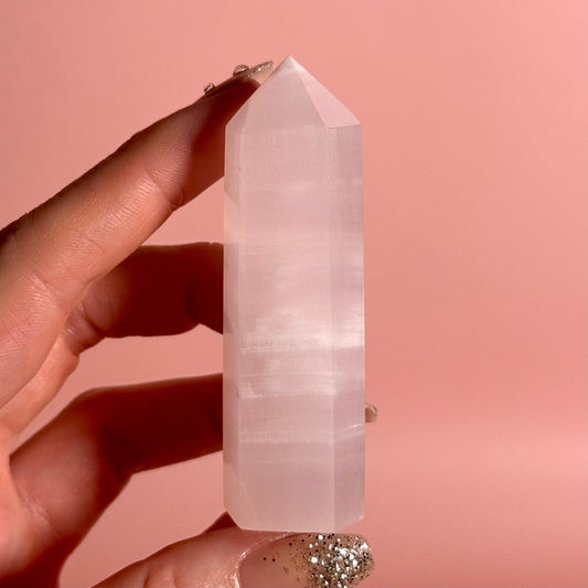 Mangano Calcite Tower