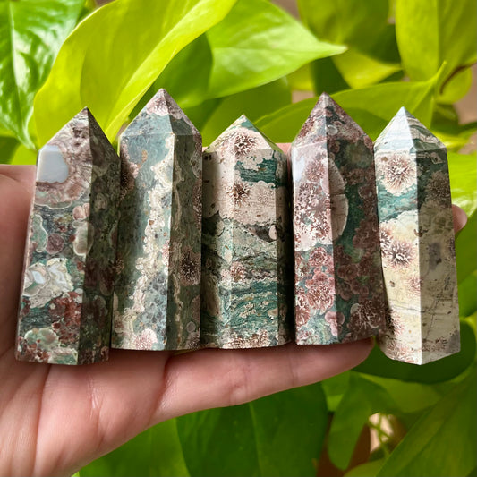 Mini Green Flower Agate Tower