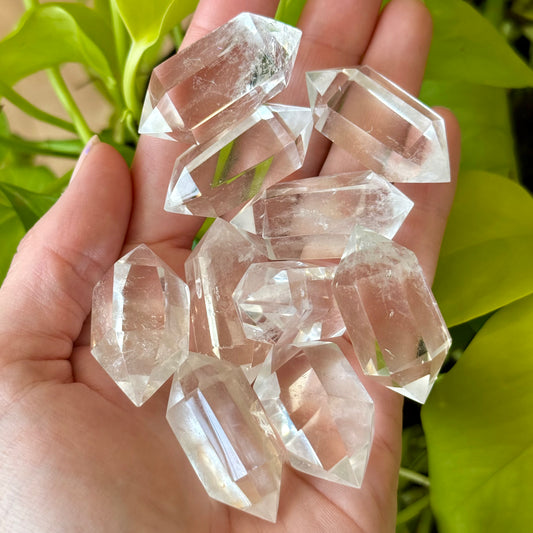 Stunning high quality clear quartz double point