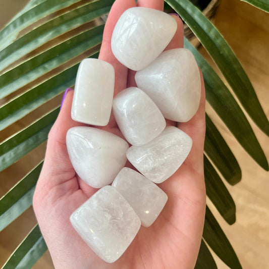 Milky Quartz Tumble