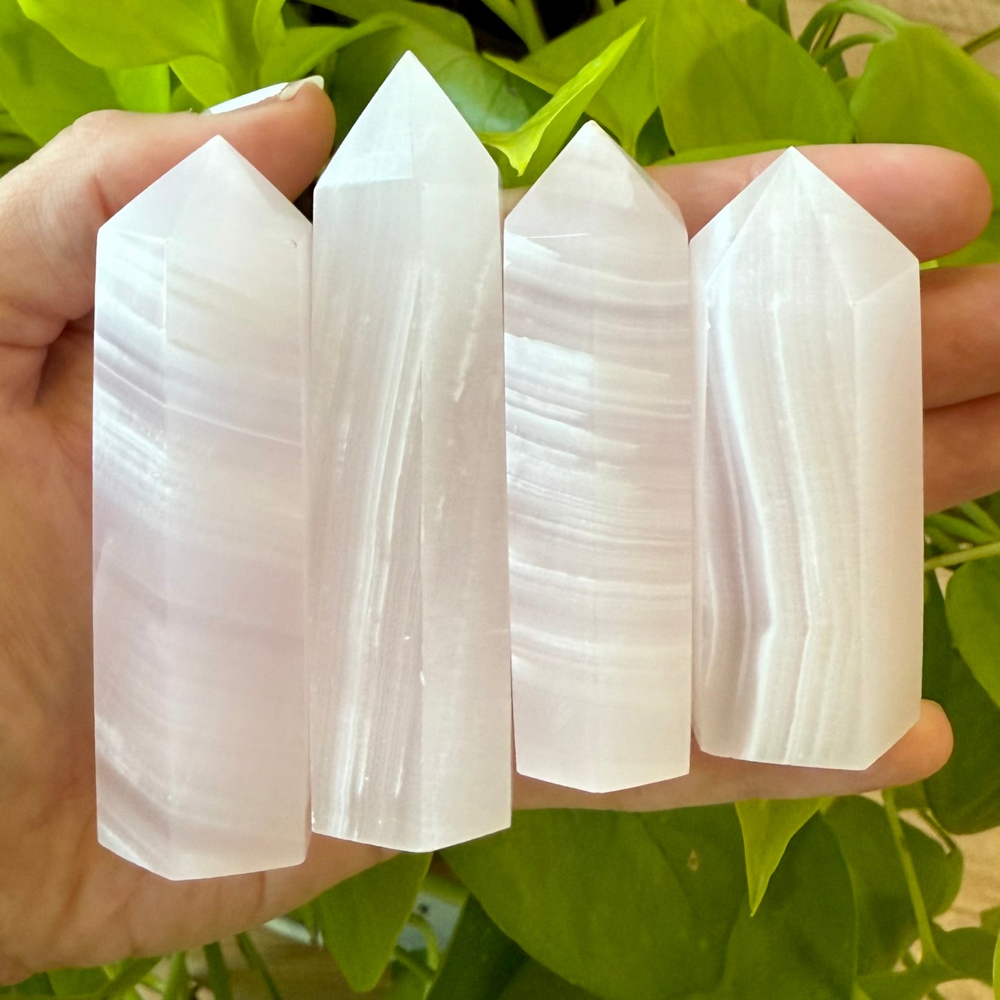 Mangano Calcite Tower